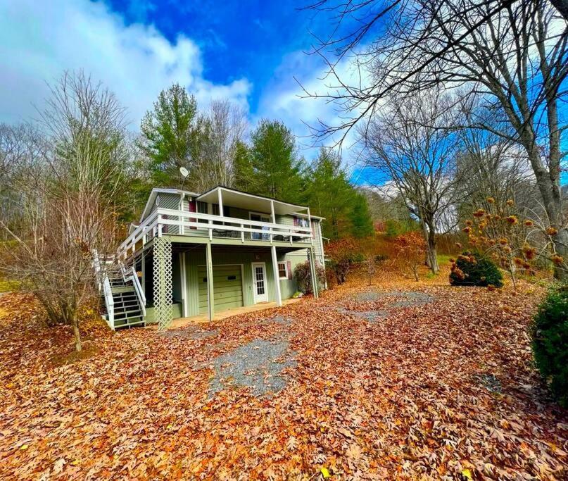 Home In Newland Exterior photo